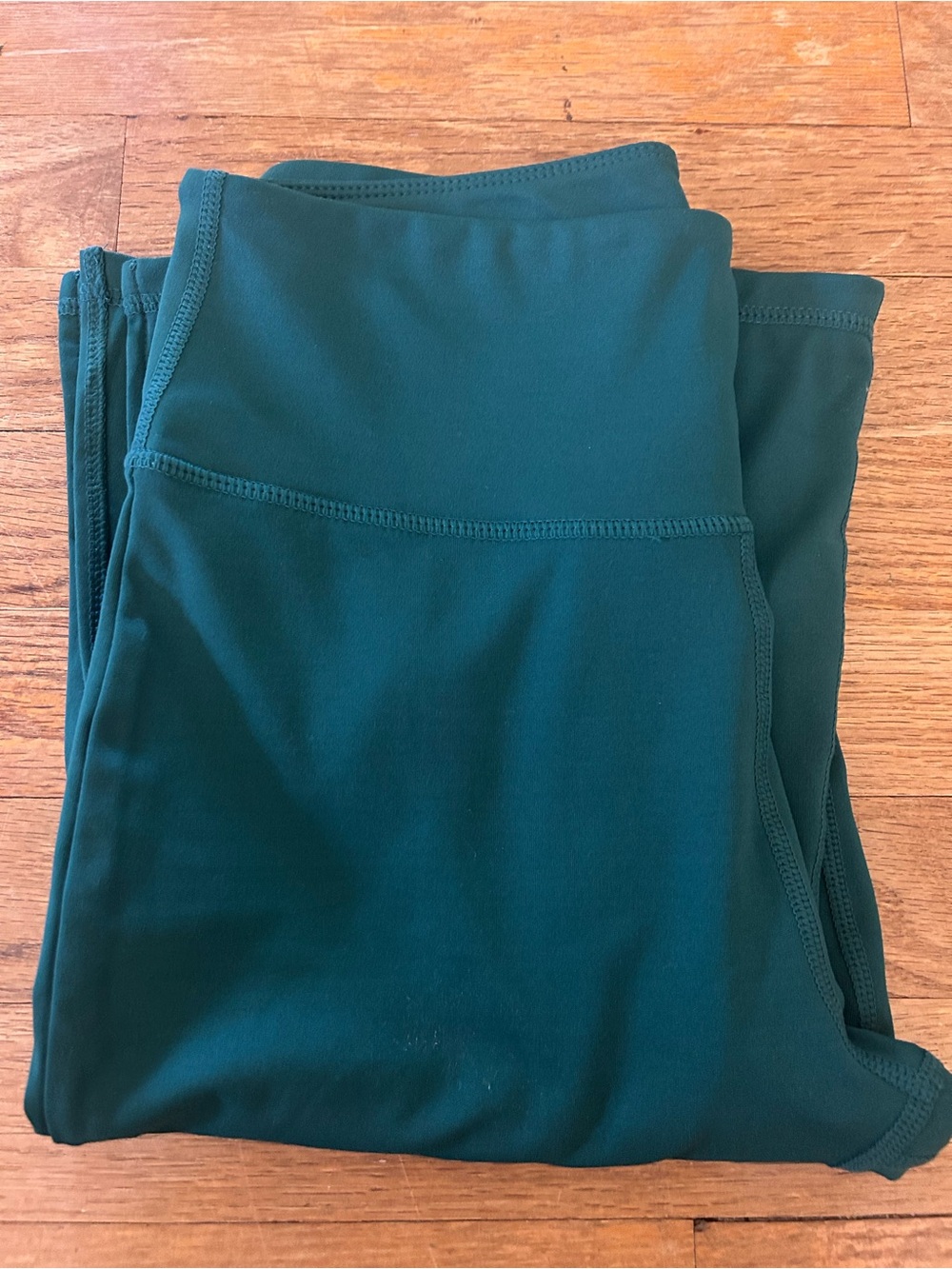 Wilo women’s split flare yoga pants